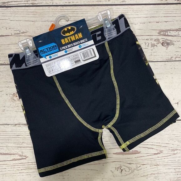 2-Pack Boys Batman Boxer Briefs NWT - Picture 3 of 7